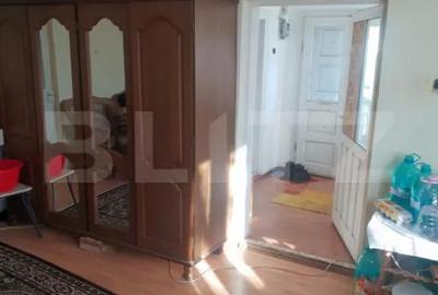 Casă cu 3 camere cu Teren 9600 Mp în Central - 2
