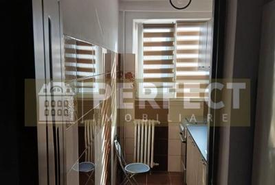Apartament 2 camere RENOVAT COMPLET et.4/4 Pret 46000 euro-VEST Apartament 2 camere RENOVAT COMPLET et.4/4 Pret 46000 euro-VEST - 2
