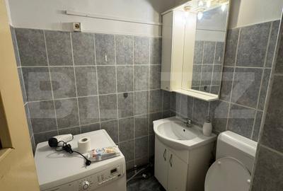 Apartament 3 camere de inchiriat, zona 13 Decembrie - 7