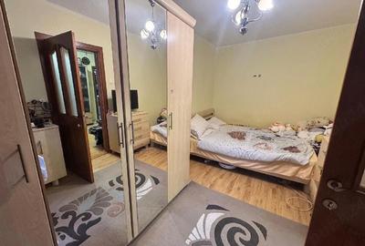 Apartament cu 2 camere nedecomandat în Km 4 - 7