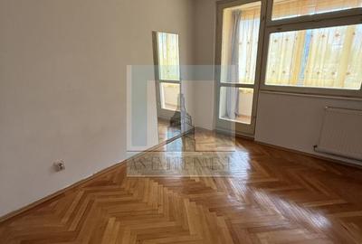 Apartament cu 2 camere semidecomandat în Centrul Civic - 4