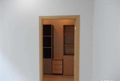 Spațiu comercial, de 86 mp, în Orșova - 2