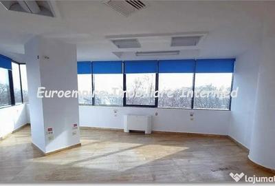 Spațiu comercial, de 90 mp, în Gara - 6