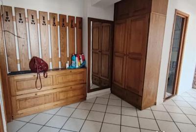 Apartament cu 3 camere semidecomandat în Ultracentral - 1