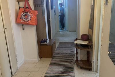 Apartament cu 3 camere decomandat în Central - 3