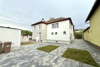 Casă cu două locuințe independente, ideală pentru familie extinsă - 21