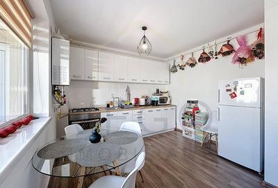 Apartament cu 2 camere semidecomandat, mobilat în Florești - 2