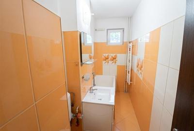 Apartament cu 2 camere semidecomandat în Valenta - 12