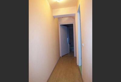 Apartament cu 4 camere decomandat, mobilat în Valea Aurie - 13