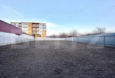 Casă cu 3 camere cu Teren 1068 Mp în Central - 2