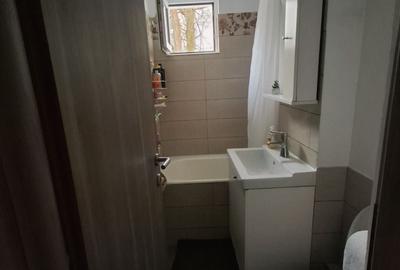 Apartament cu 3 camere în Central - 1