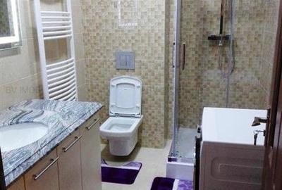 Apartament cu 3 camere decomandat în Tractorul - 11