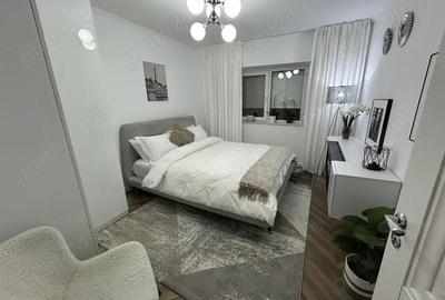 Apartament cu 3 camere decomandat în Hârșova - 3