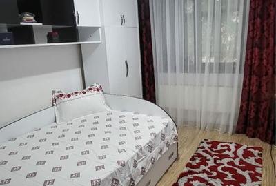 Apartament cu 3 camere decomandat în Central - 3