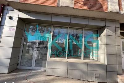 Spațiu comercial, 85 mp în Piața Centrală