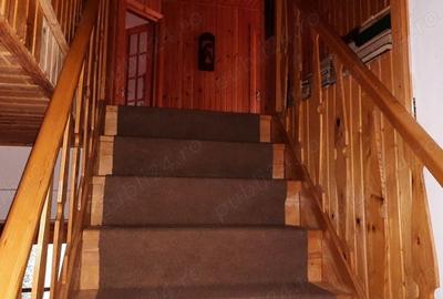 Casă cu 6 camere în Soveja - 5