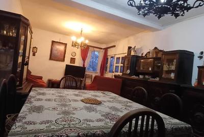 Casă cu 4 camere cu Canalizare în Pantelimon - 5