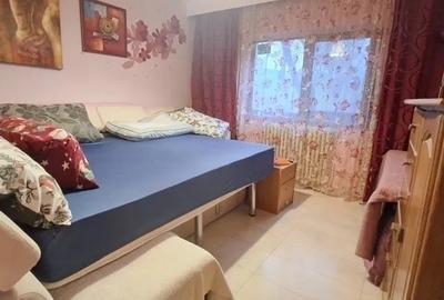 Apartament cu 3 camere decomandat, mobilat în Nicolina - 2
