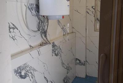 Casă cu 2 camere cu Teren 2870 Mp în Central - 2