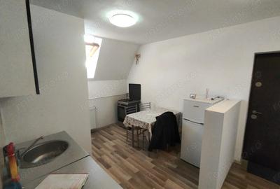 Apartament cu 2 camere decomandat în Central - 6