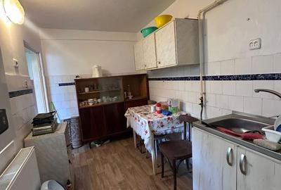 2 CASE CU TEREN - TOMIS II - 2