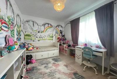 Casă cu 4 camere cu Teren 820 Mp în Moșnița Nouă