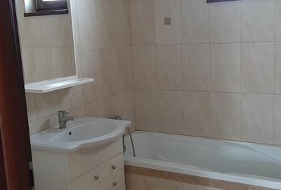 Casă cu Teren 300 Mp în Chiajna