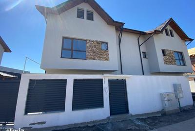 Casă cu 4 camere cu Teren 250 Mp în Ghencea - 1
