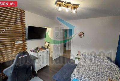 Casă cu 4 camere cu Teren 532 Mp în Groși - 2