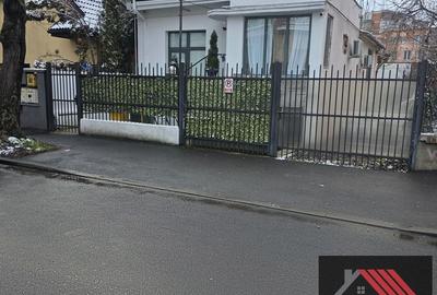 Spațiu comercial, de 78 mp, în Complex Studențesc - 2