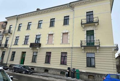 Spațiu comercial, de 140 mp, în Central - 6