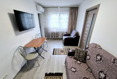 Tomis Nord - Brotacei - 3 camere  nedecomandate - 12