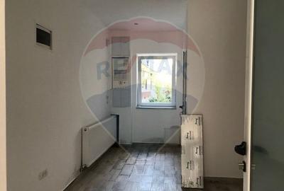 Spatiu comercial de inchiriat, 39 mp, in zona Ultracentral - 1