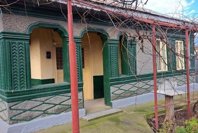 Casa cu poten?ial comercial in Grindu, jude?ul Ialomi?a - 18000 Euro - 7