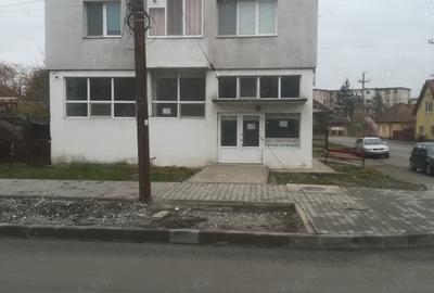 Spațiu comercial, de 143 mp, în Central - 2