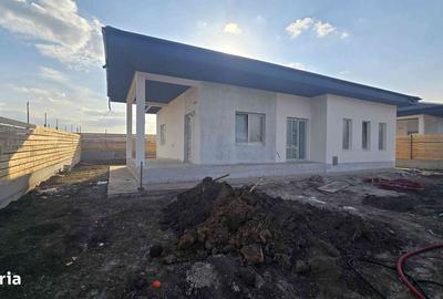 Casă cu 3 camere cu Teren 400 Mp în Miroslava - 9