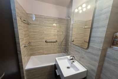 Apartament cu 2 camere decomandat în Circumvalațiunii - 8