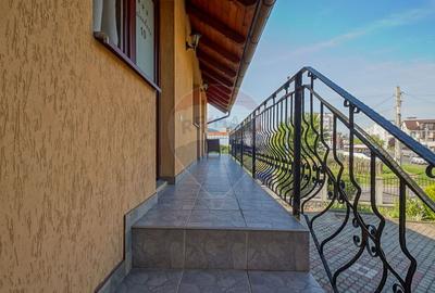 Casa / Vila de vanzare in Rasnov, afacere-Pensiune clasificata - 57