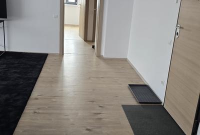 Apartament cu 4 camere decomandat în Băneasa - 3