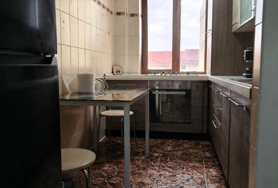 Apartament cu 2 camere decomandat în Cornișa - 7