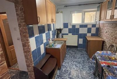 Apartament cu 2 camere decomandat în Central - 3