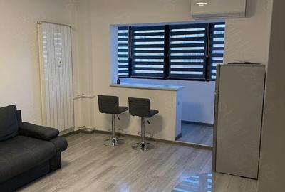 Garsonieră decomandată în Tineretului
