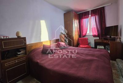 Apartament cu 4 camere, centrala proprie, zona Dacia - 8