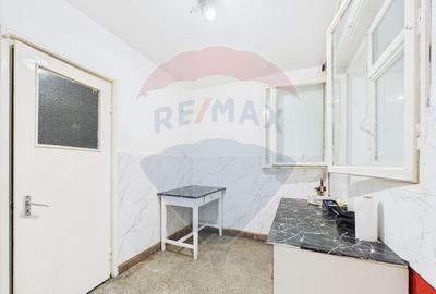Apartament cu 3 camere de vanzare in zona Campia Libertatii - 4