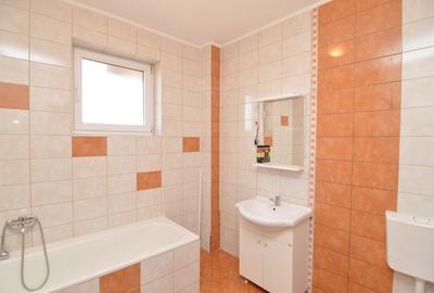 Casă cu 6 camere cu Canalizare în Ștefăneștii de Sus - 4