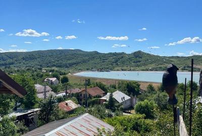 Casă cu 4 camere în Diaconești - 1