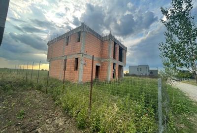 Casă individuală cu 6 camere cu Canalizare în Dimieni - 2