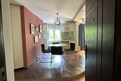 Apartament cu 3 camere decomandat în Central - 2