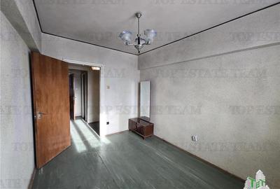 Apartament cu 3 camere decomandat în Drumul Taberei - 3