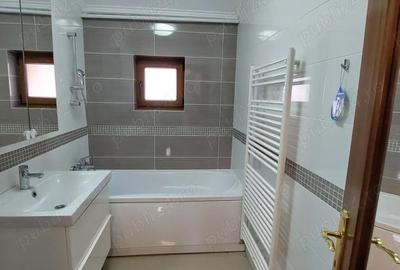 Apartament cu 3 camere decomandat în Micălaca - 12